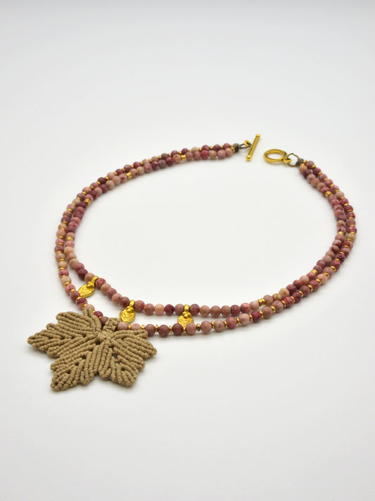 שרשרת 'אלה' עלה טבעי