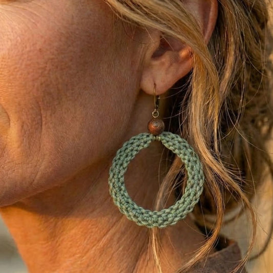 עגילי 'שיבטה' ירוק מרווה