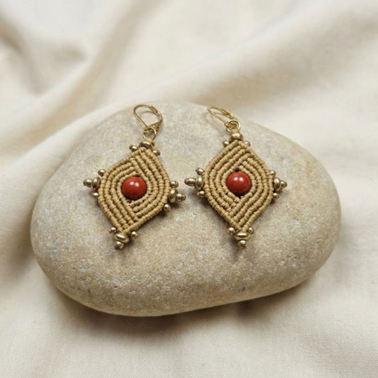 עגילי 'הופי' קאמל וג'ספר אדום