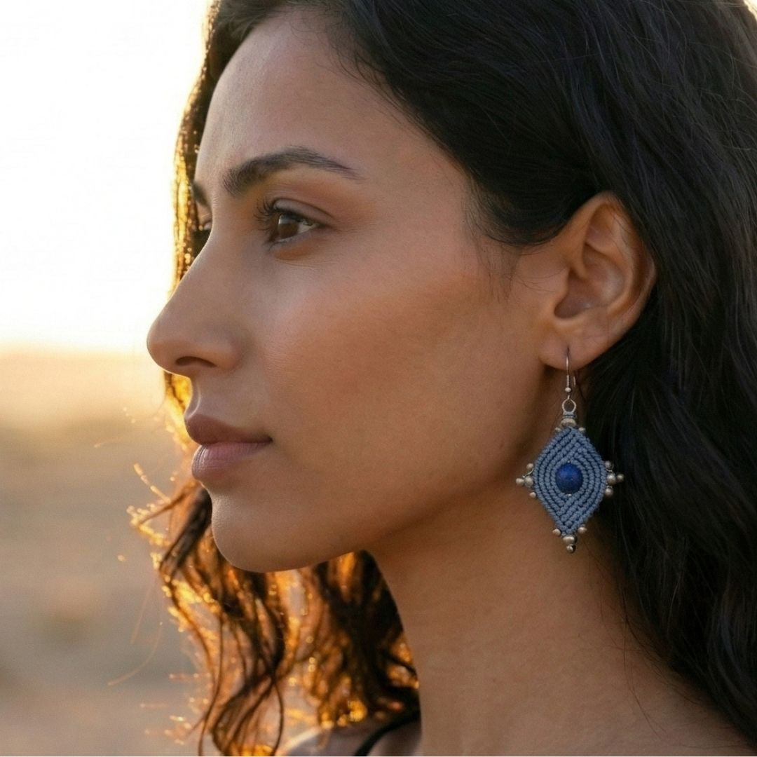 עגילי 'הופי' כחלחל ולאפיס לזולי