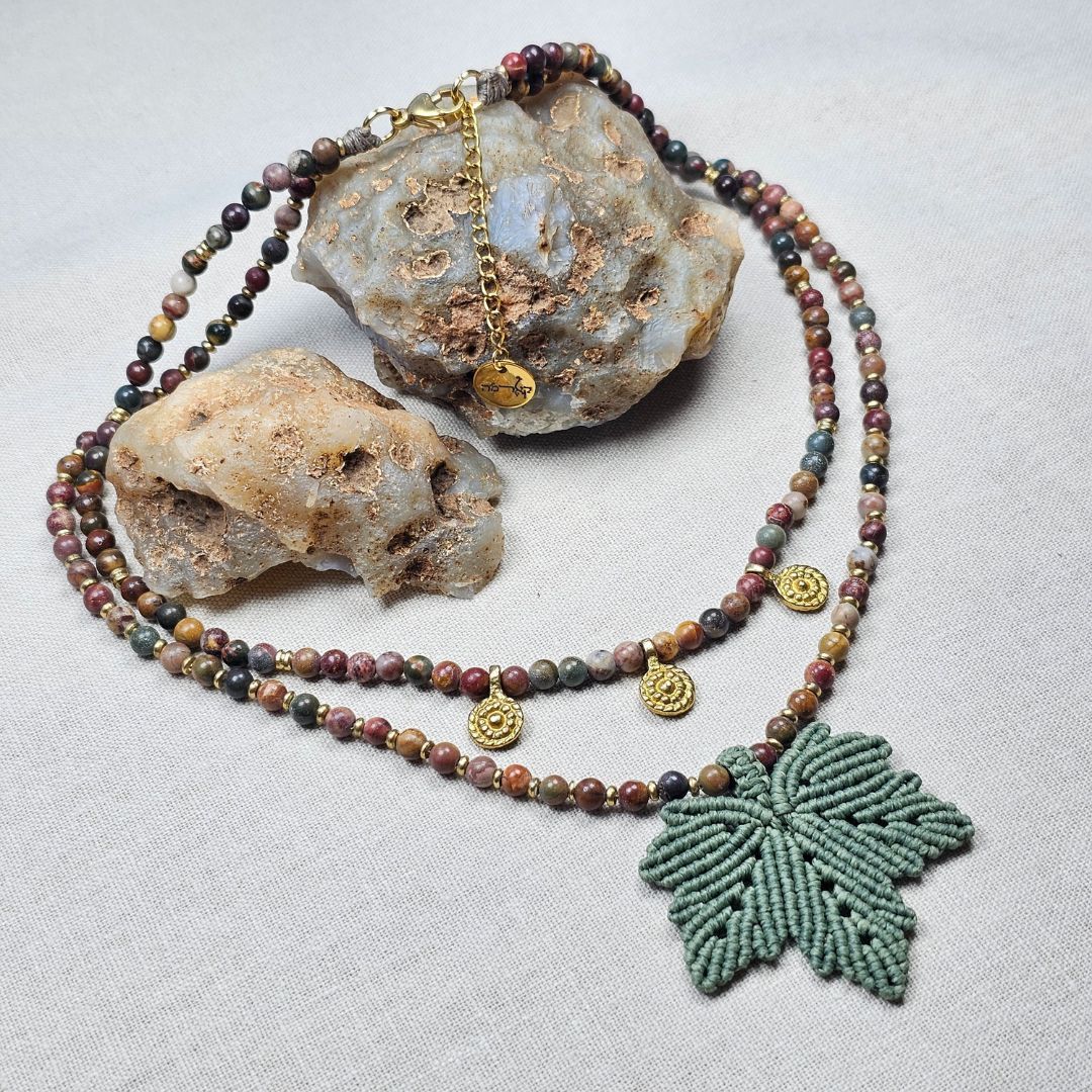 שרשרת 'אלה' ירוק מרווה