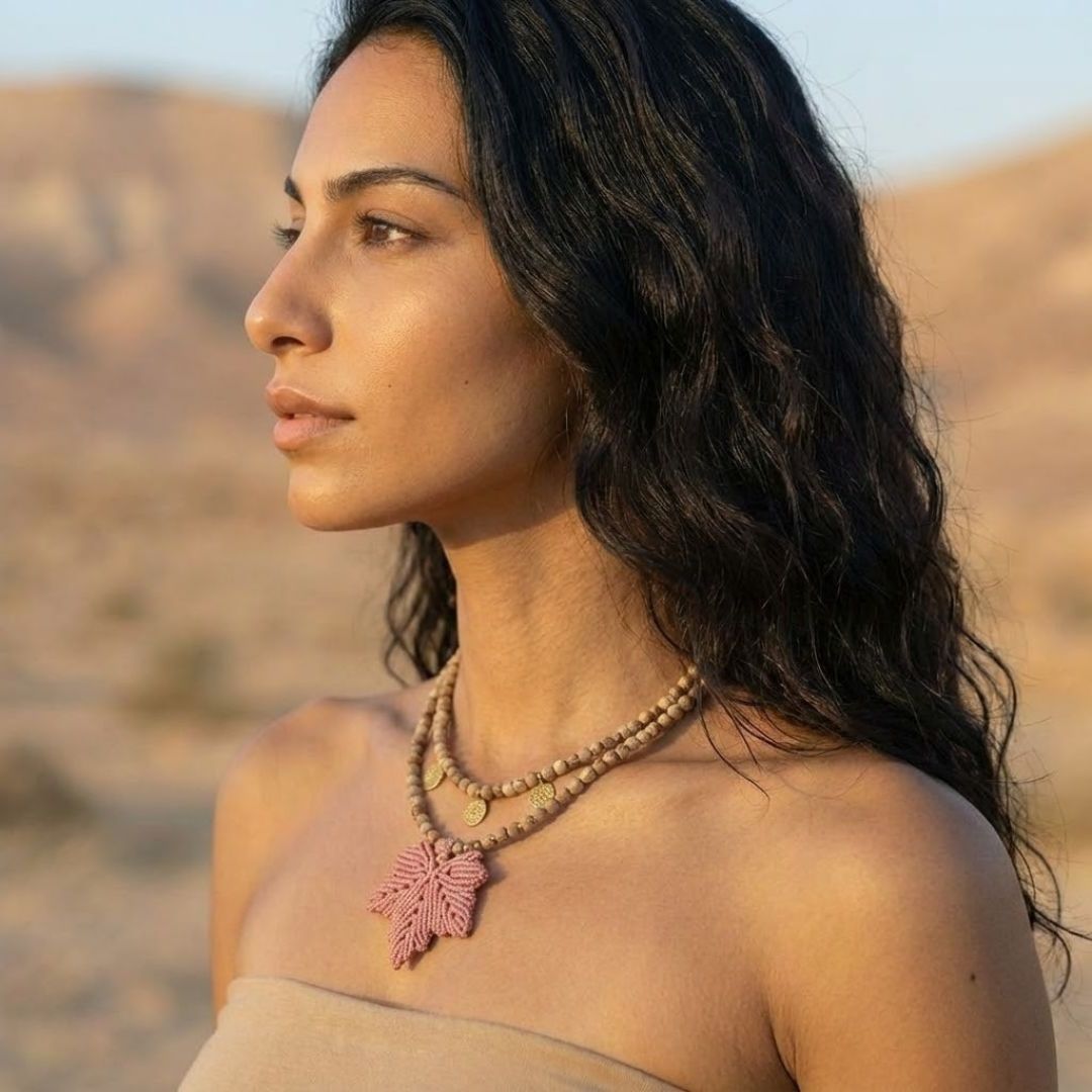 שרשרת 'אלה' ורוד עתיק