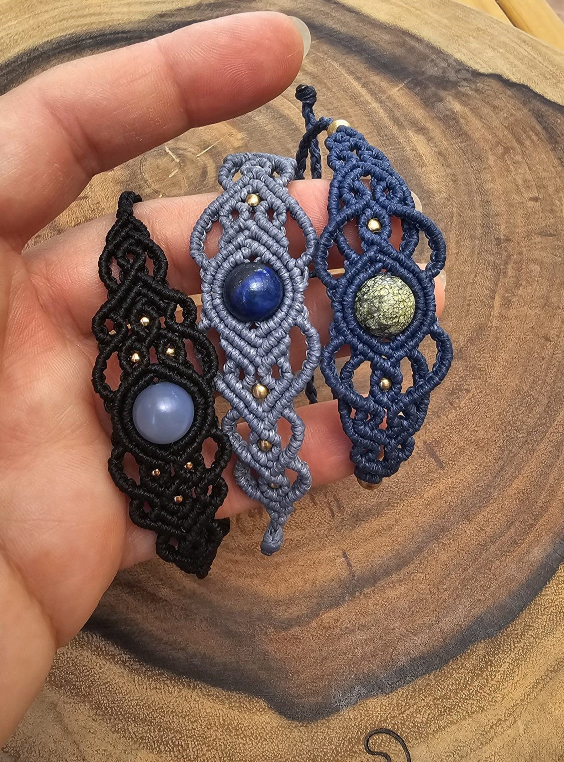 צמיד 'גאיה' - ג'ספר זברה, לאפיס לזולי, אוונטורין כחול