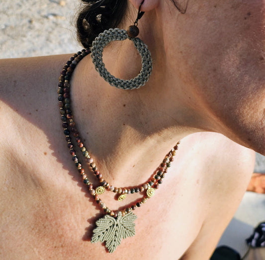 שרשרת 'אלה' ירוק מרווה